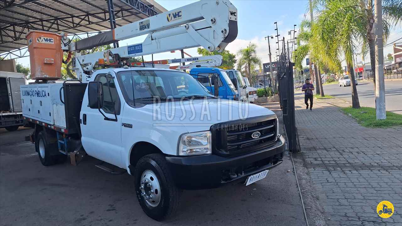 CAMINHAO FORD F4000 Cesto Aereo Isolado Toco 4x4 Rossatto Caminhões PORTO ALEGRE RIO GRANDE DO SUL RS